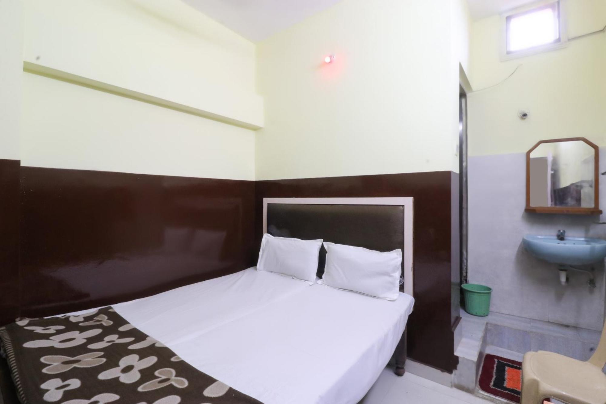 Spot On Hotel Monu Rāipur Екстериор снимка