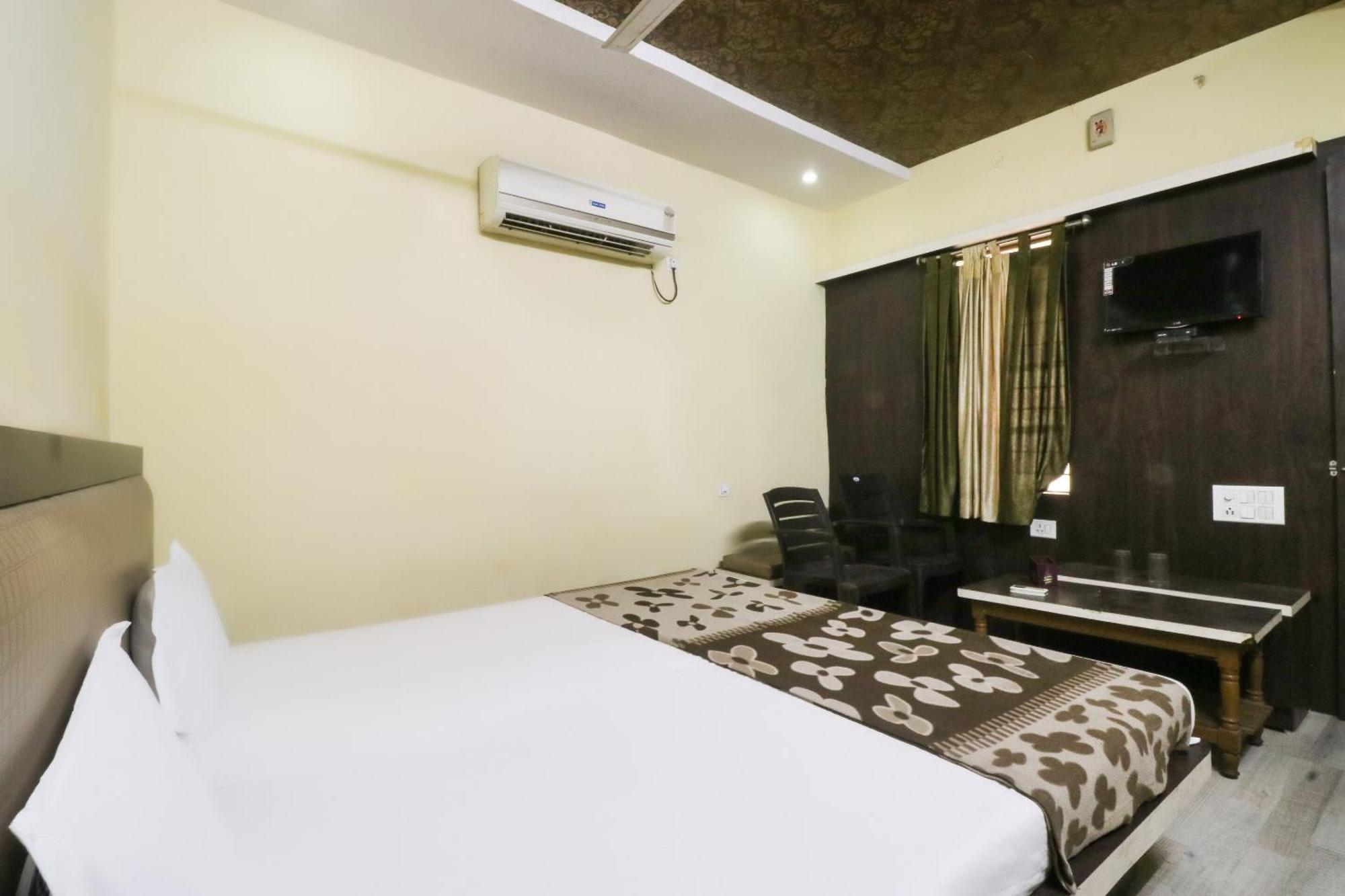 Spot On Hotel Monu Rāipur Екстериор снимка