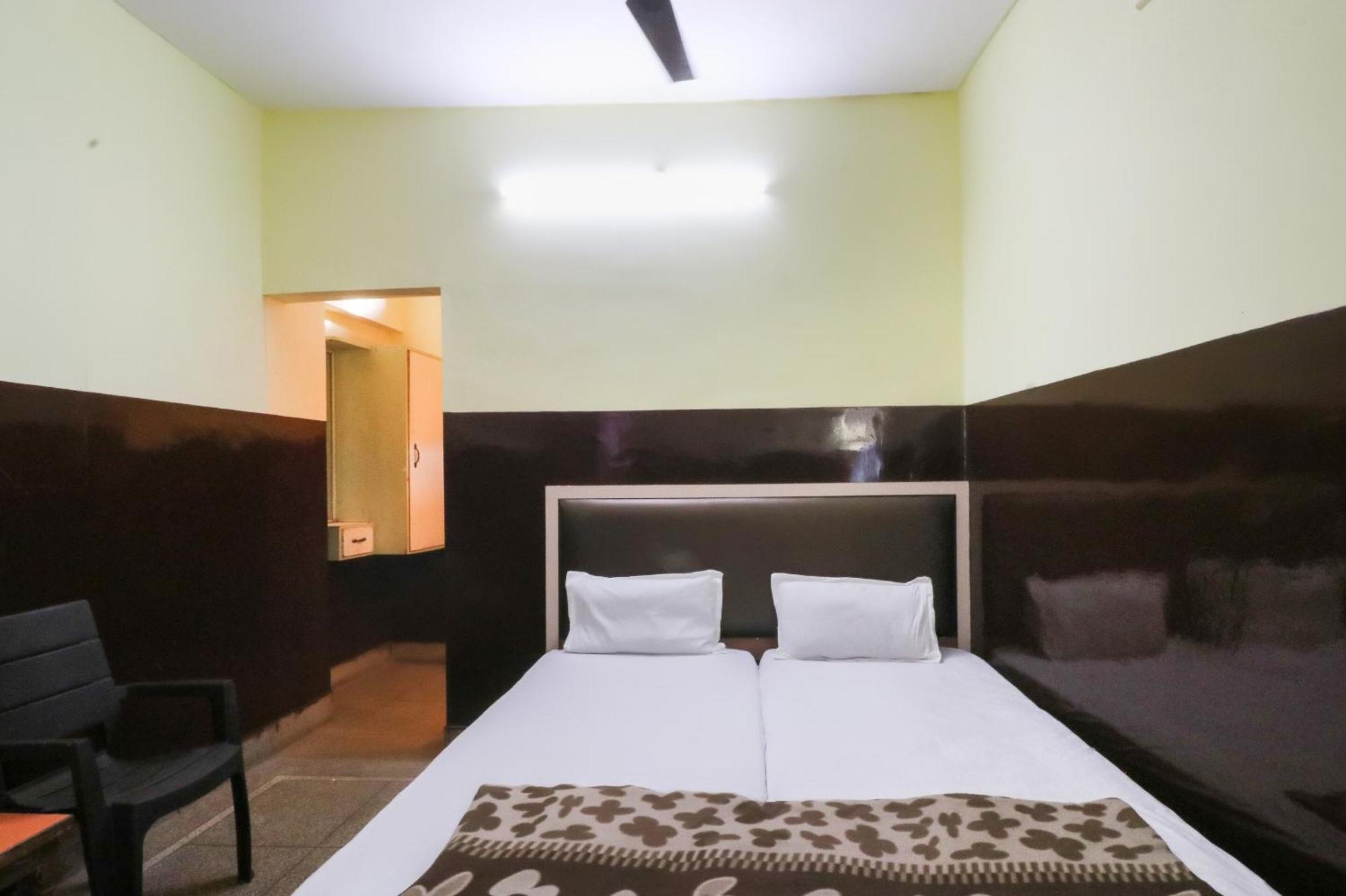 Spot On Hotel Monu Rāipur Екстериор снимка